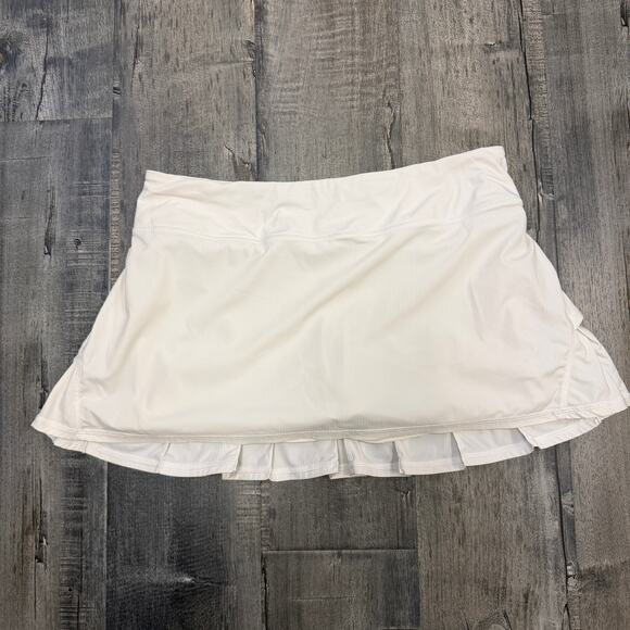 Lululemon Run Pace Setter Ruffle Back White Mini Skirt Sz 8 - Picture 4 of 9
